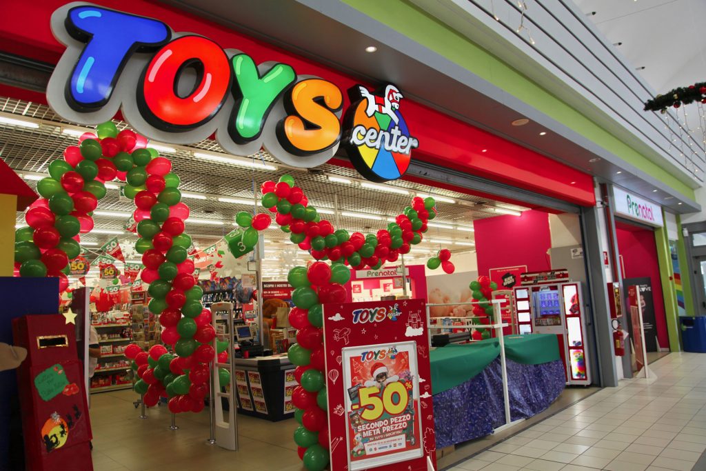 TOYS CENTER VALDICHIENTI Centro Commerciale